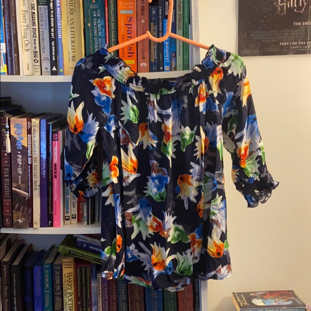 🔥3 FOR $10🔥 Floral Shirt 🌸